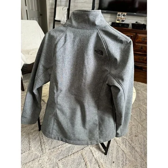 The North Face Windwall Softshell Waterproof Gray Women's Jacket Size M - Picture 3 of 6